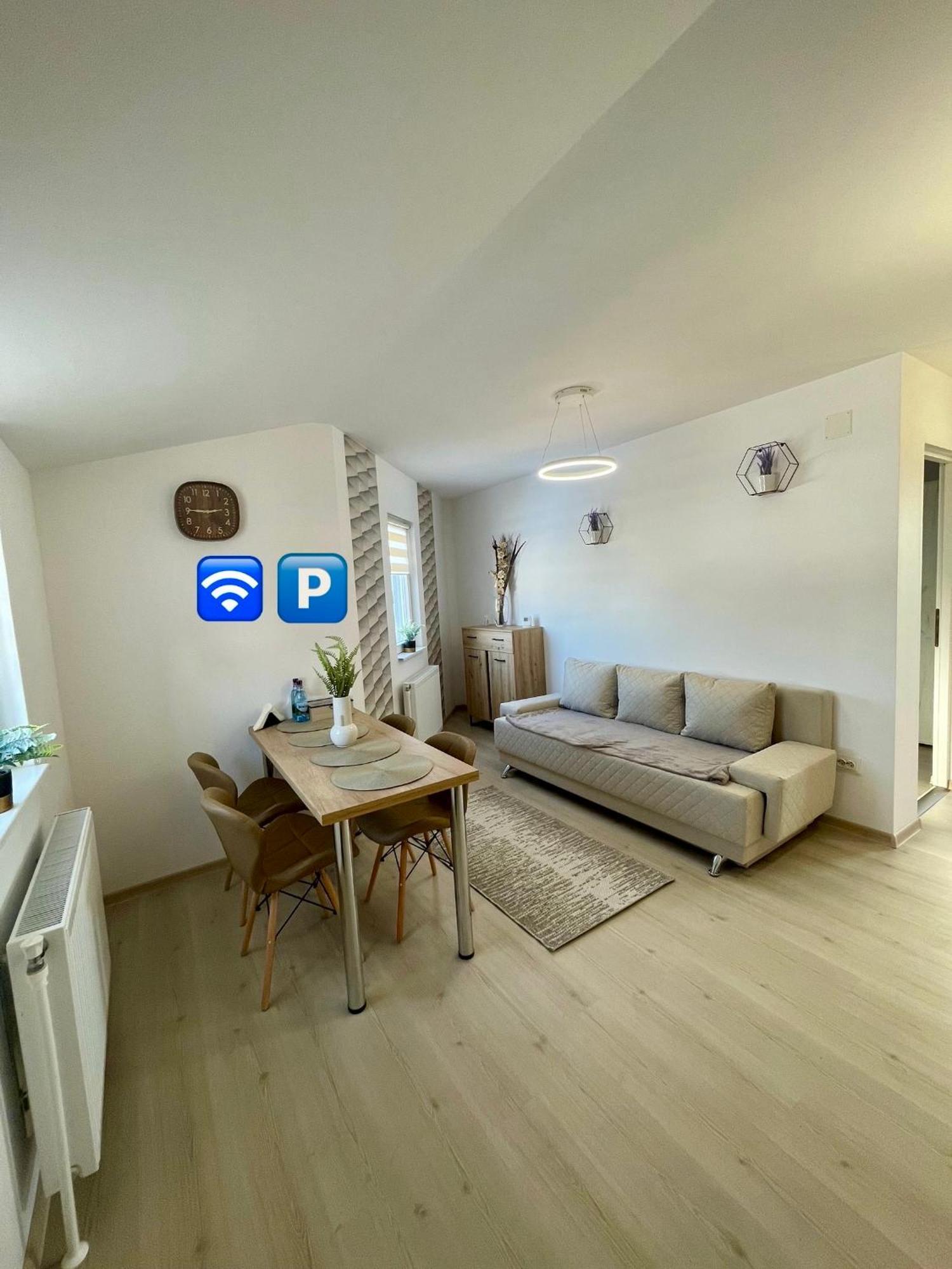 Jokai Apartments Nr9, Code Entry Sfantu Gheorghe  Ngoại thất bức ảnh